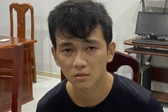 Đồng Nai: Vờ hỏi mua trang sức, đối tượng cướp vàng rồi bỏ chạy