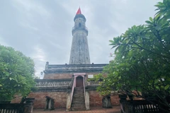 Cột cờ Nam Định là công trình quan trọng của Thành cổ Nam Định xưa. (Ảnh: Bích Hằng/Vietnam+)