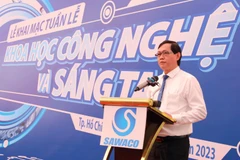 Ông Bùi Thanh Giang, Phó tổng giám đốc, Chủ tịch Hội đồng Khoa học công nghệ Tổng công ty Cấp nước Sài Gòn phát biểu tại Tuần lễ Khoa học công nghệ và sáng tạo năm 2023. (Ảnh: PV/Vietnam+)