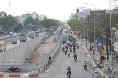 Một phần Nhánh N2 hầm chui An Sương (phía đường Trường Chinh) đã thi công xong. (Ảnh: Tiến Lực/TTXVN)