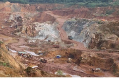 Một góc điểm mỏ khai thác quặng chính của Mỏ sắt Trại Cau. (Ảnh: Hoàng Nguyên/TTXVN)