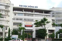 Khởi tố, bắt tạm giam hai phó hiệu trưởng Trường Đại học Đông Đô