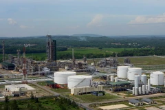 Nhà máy lọc dầu Dung Quất.