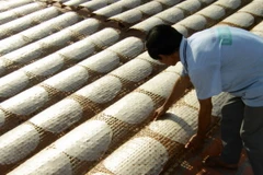 [Photo] Đi tìm lý do bánh tráng Cù Lao Mây đắt khách dịp cận tết