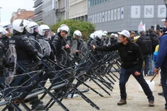 Nông dân Bỉ biểu tình quy mô lớn phản đối giá lương thực giảm mạnh. (Nguồn: THX/TTXVN) 