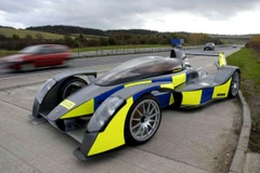 Caparo T1, Anh. (Nguồn: Rex)