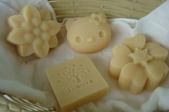 Bánh xà phòng làm từ sữa mẹ.