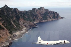 Máy bay của Lực lượng phòng vệ biển Nhật Bản bay qua vùng ADIZ mà Trung Quốc tự công bố trên Biển Hoa Đông. (Nguồn: AFP/TTXVN)