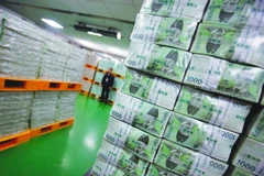 Hàn Quốc in thêm tiền để cho các doanh nghiệp vừa và nhỏ vay