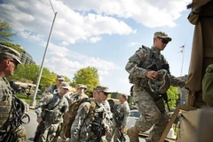 [Video] Chính quyền thành phố Baltimore dỡ bỏ lệnh giới nghiêm