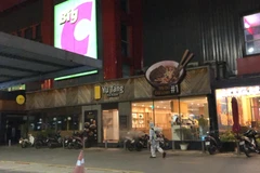 Hình ảnh phun khử khuẩn tại khu vực BigC Thăng Long. 