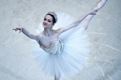 Mathilde Froustey trên sân khấu. (Nguồn ảnh: L'espace)