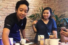 Các sản phẩm trà mới của Starbucks. (Ảnh: PV/Vietnam+)