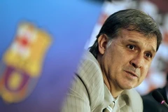 Barcelona thua liền hai trận, Tata Martino sắp mất chức?