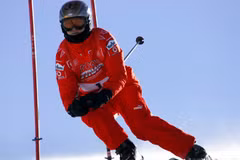 Nhìn lại sự nghiệp lẫy lừng của tay đua F1 Schumacher