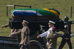 Chùm ảnh Nam Phi cử hành Lễ an táng ông Nelson Mandela