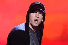 Hạ gục Justin Bieber, Eminem giành giải thưởng YouTube