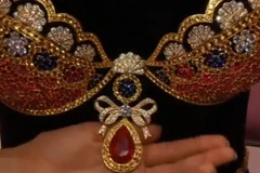 Video giới thiệu nội y 10 triệu USD của Victoria’s Secret