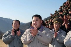 Kim Jong Un lệnh tăng cường các vụ phóng vệ tinh