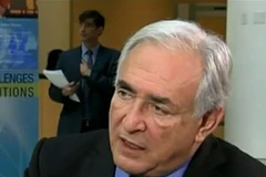 Dominique Strauss-Kahn tạm thời được trả tự do 