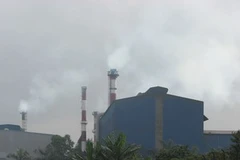 Các cơ sở sản xuất thép được yêu cầu tạm dừng hoạt động (Ảnh: Vũ Văn Đức/Vietnam+)