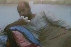Saif al-Islam trong bức hình sau khi bị bắt