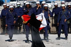 Biểu tình chống chính phủ ở Bahrain thành bạo loạn