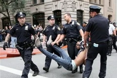 Mỹ bắt giữ 300 người biểu tình "Chiếm Phố Wall"
