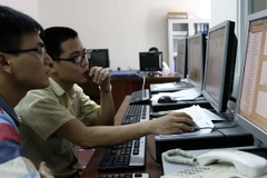 Thao túng giá cổ phiếu, một cá nhân bị phạt 300 triệu đồng