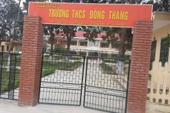 Kỷ luật hai Hiệu trưởng tự ý cho học sinh nghỉ học không có lý do 