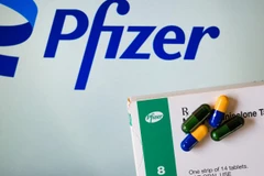 Pfizer đạt thỏa thuận cung ứng thuốc điều trị COVID-19 trên toàn cầu