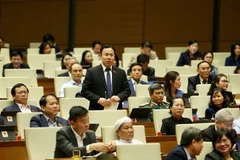 Đại biểu Quốc hội tỉnh Hải Dương Hoàng Quốc Thưởng phát biểu. (Ảnh: Dương Giang/TTXVN)