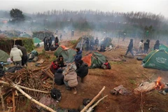 Litva gia hạn tình trạng khẩn cấp tại biên giới với Belarus