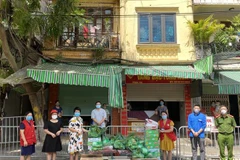 Hà Nội góp sức chăm lo cho người yếu thế trong thời đại dịch