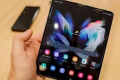 Điện thoại gập: Hướng tới một tương lai không còn “mong manh”