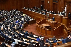 Toàn cảnh một phiên họp Quốc hội Nhật Bản ở Tokyo. (Ảnh: AFP/TTXVN)