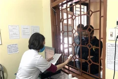 Việt Nam phát hiện hơn 12.000 người nhiễm mới HIV mỗi năm