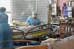 Đức lo ngại tái diễn tình trạng các bệnh viện quá tải vì COVID-19