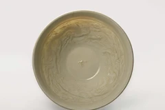 Tìm hiểu văn hóa qua đồ gốm ngự dụng trong Hoàng cung Thăng Long