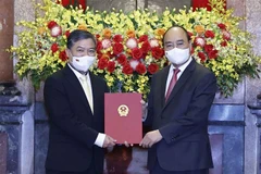 Chủ tịch nước trao Quyết định bổ nhiệm Đại sứ Việt Nam tại Campuchia