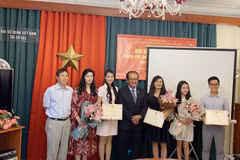 Phát huy tính năng động tích cực của thế hệ trẻ người Việt tại Séc