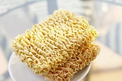 Khẩn trương lấy mẫu mỳ khô vị bò gà Thiên Hương để kiểm nghiệm