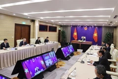 Thủ tướng Nguyễn Xuân Phúc và Đoàn đại biểu Việt Nam tại điểm cầu Hà Nội. (Ảnh: Thống Nhất/TTXVN)