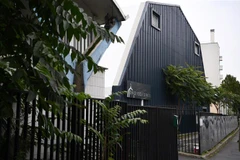 Thánh đường Hồi giáo ở vùng Patin, ngoại ô Paris, Pháp. (Ảnh: AFP/TTXVN)