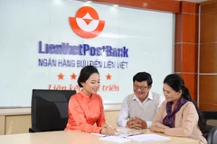 Sản phẩm “Tín dụng Hưu trí” là một trong những sản phẩm tiên phong dành cho khách hàng tuổi hưu của LienVietPostBank. (Ảnh: Vietnam+)