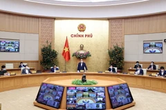 Thường trực Chính phủ họp trực tuyến với các bộ, ngành, địa phương 