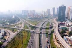 [Photo] Giao thông đô thị TP.HCM kết nối với các tỉnh thành sau 46 năm