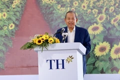 Phó Thủ tướng Thường trực Chính phủ Trương Hòa Bình phát biểu tại lễ khởi công. (Ảnh: Thanh Sang/TTXVN)