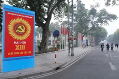 [Photo] Hà Nội trang hoàng cờ hoa chào mừng Đại hội Đảng lần thứ XIII