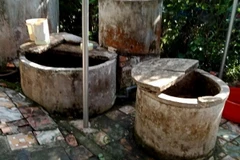 Khu vực giếng nước nơi xảy ra vụ việc. (Nguồn: thanhnien)